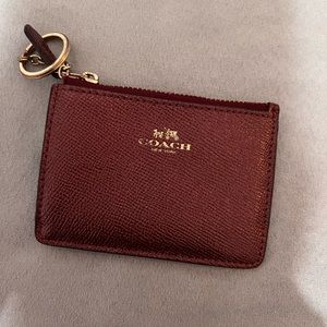 Coach ID wallet